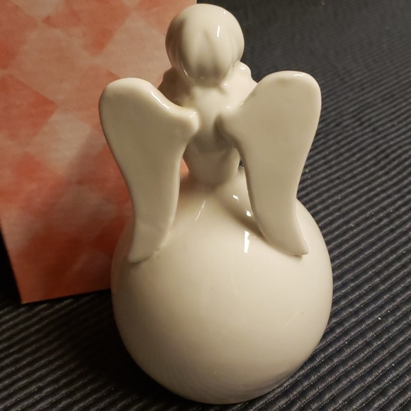 NIB Ceramic Angel Bell - Picture 4 of 7